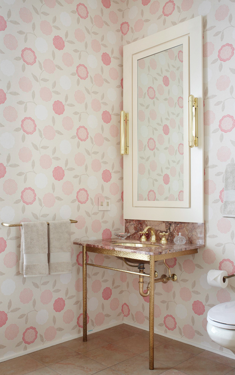 2-lark-linen-wallpaper-bathroom