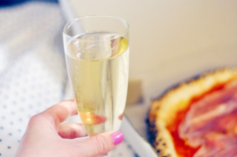 pizza-and-champagne