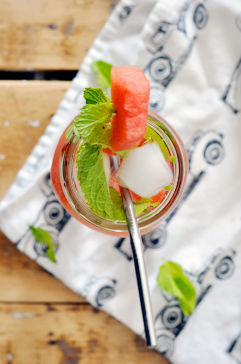 A recipe for watermelon mojitos