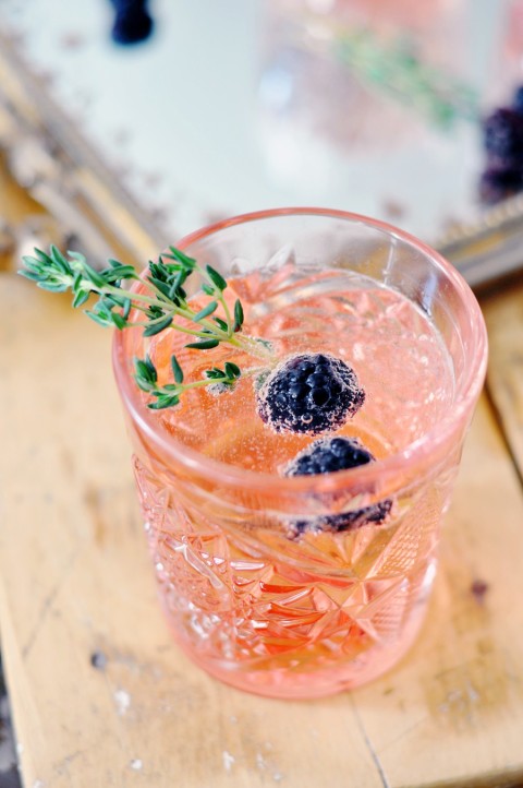 Blackberry thyme sparkling cocktail