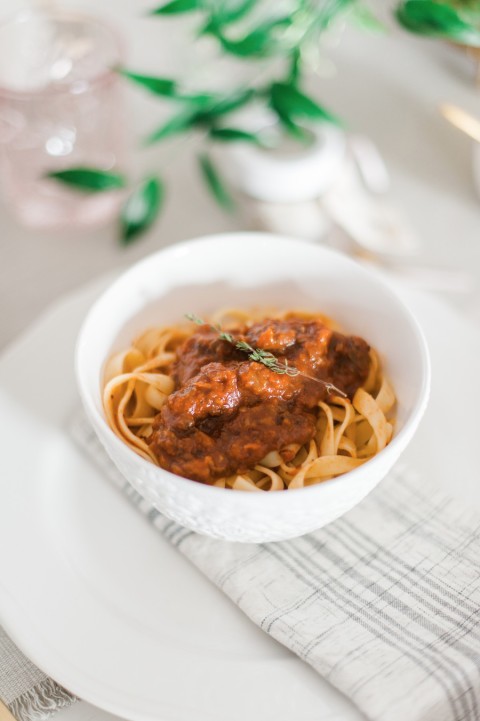Red wine and sausage bolognese