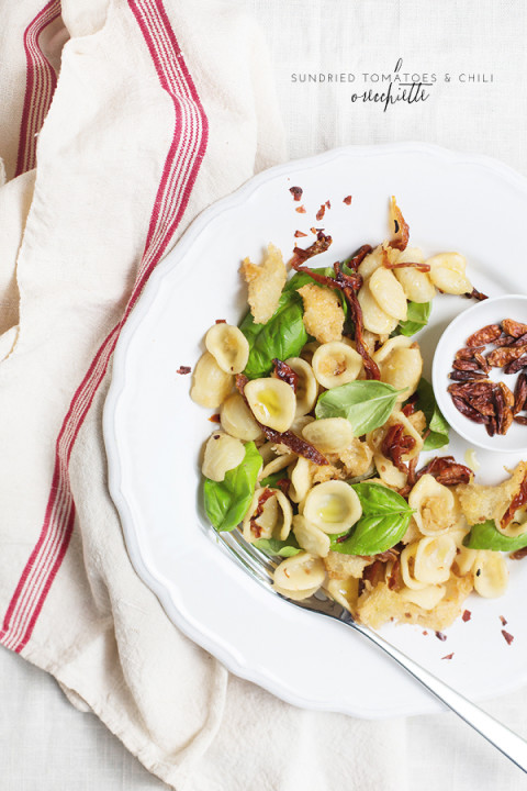 Sundried Tomato Oreccchiette: a 10 minute weeknight meal