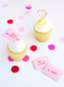 Valentine's Day DIY: cupcake topper