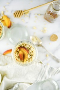 peaches and cream overnight oats