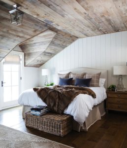 cozy countryhouse bedroom