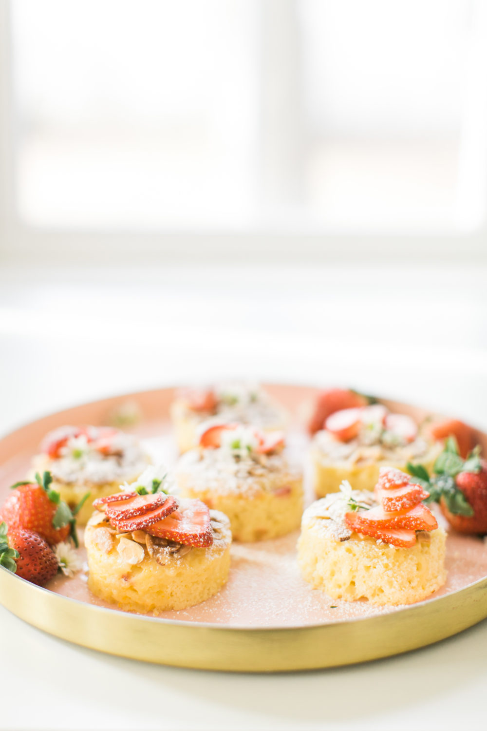 Strawberry Almond Cakelettes | Photo by Ruth Eileen Photography