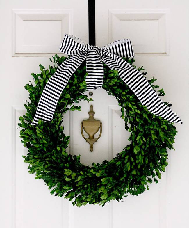 Front Door Holiday Decor | lark & linen
