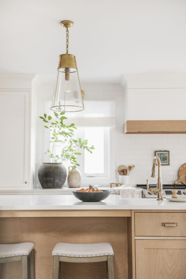 This dreamy white and wood kitchen is giving all the good vibes