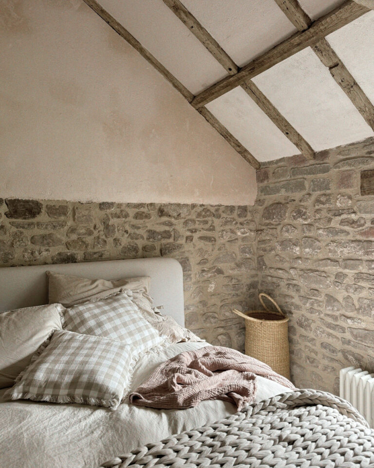 A closer look at Continue Lovely Interior